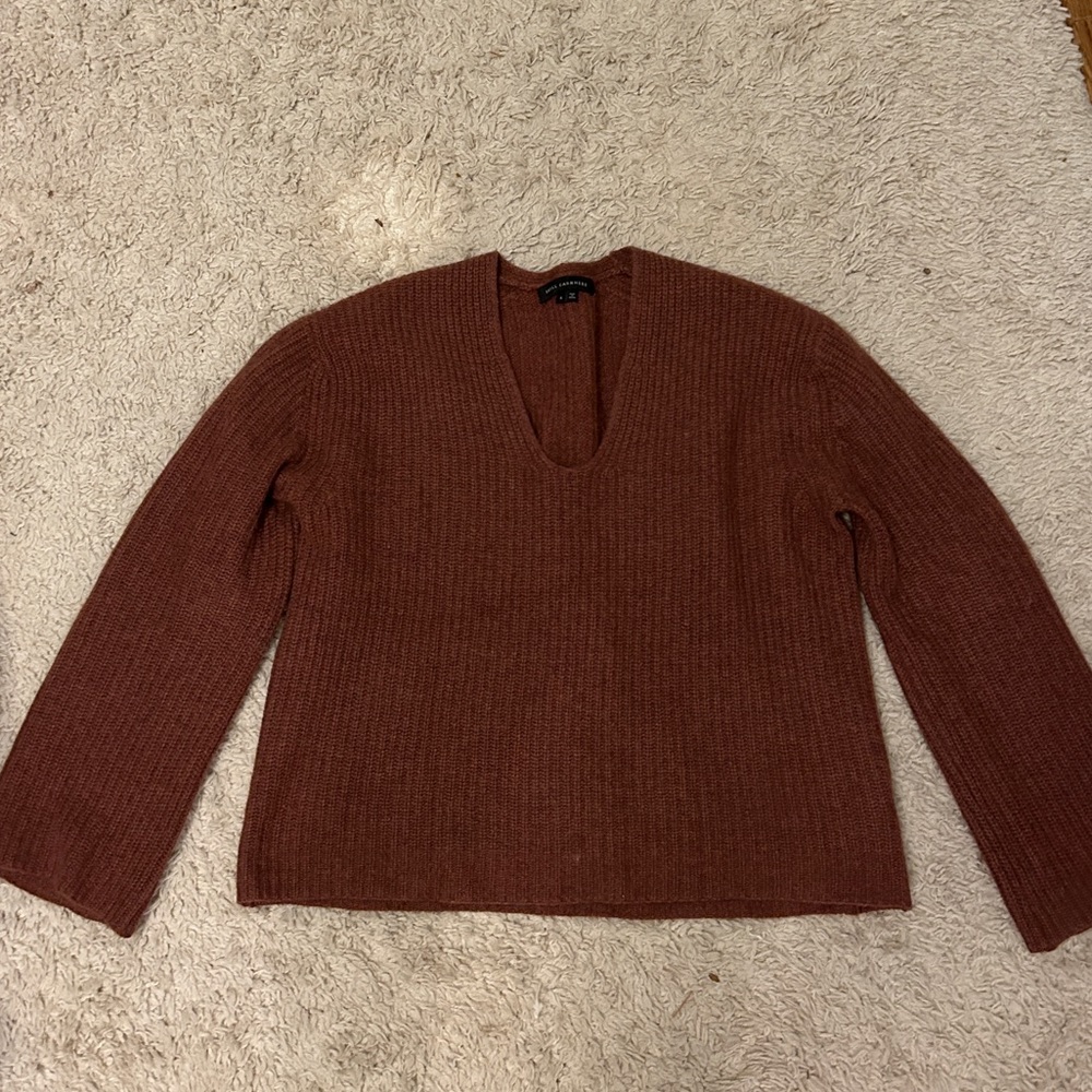 Skull Cashmere Wide Sleeve Sweater - Picture 3 of 7